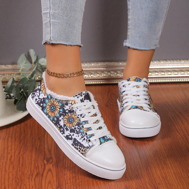 Versatile Flat Bottomed Student Lace Up Canvas Shoes - Chic Angle
